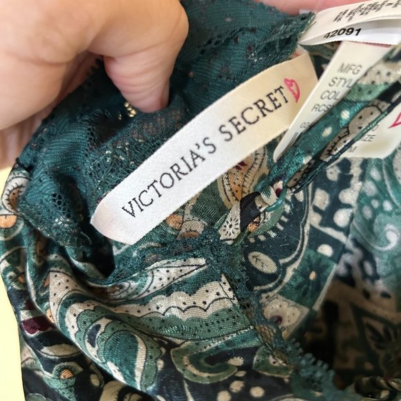 Victoria's Secret Forest Emerald Dark Green Slip Lingerie New With Tags (1403) - Picture 8 of 11